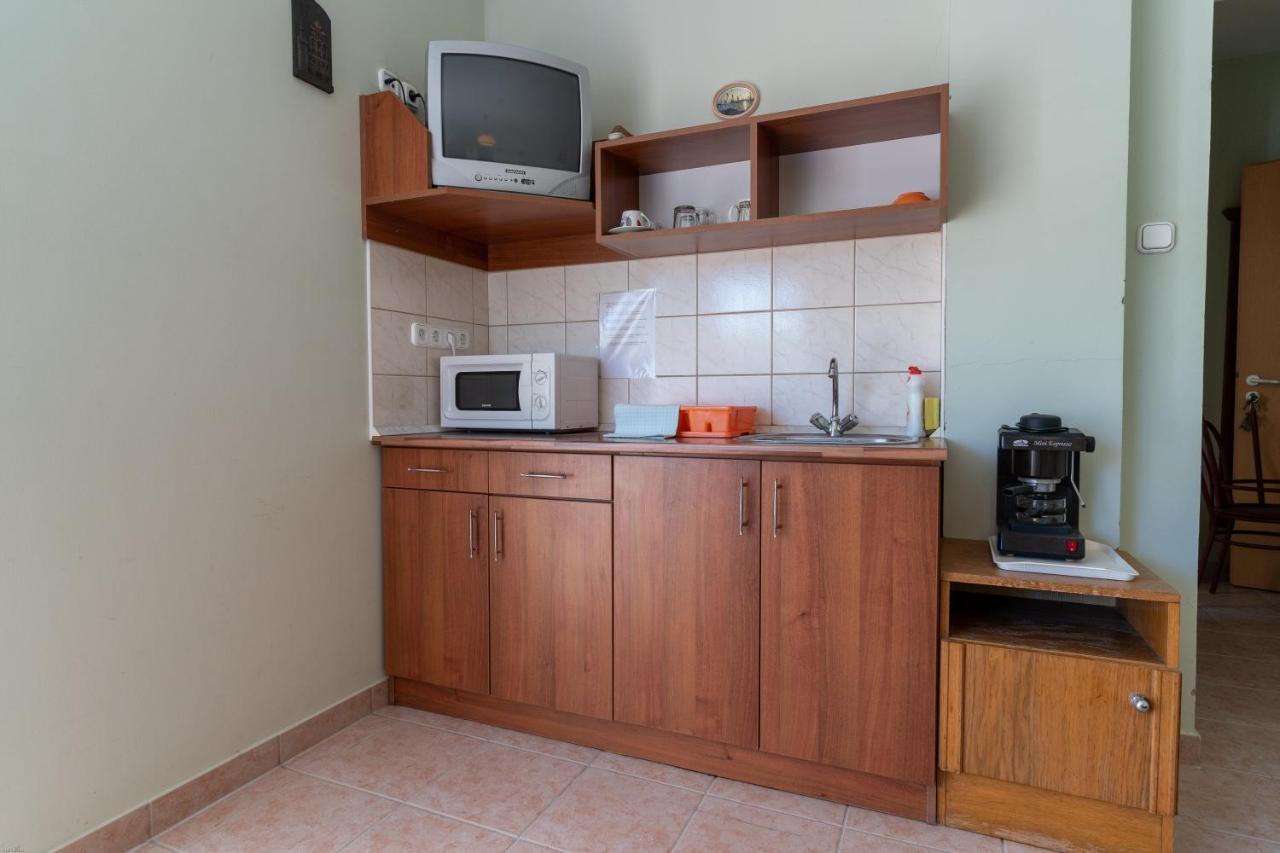 Izabella Panzio Bed & Breakfast Hajdúszoboszló Dış mekan fotoğraf