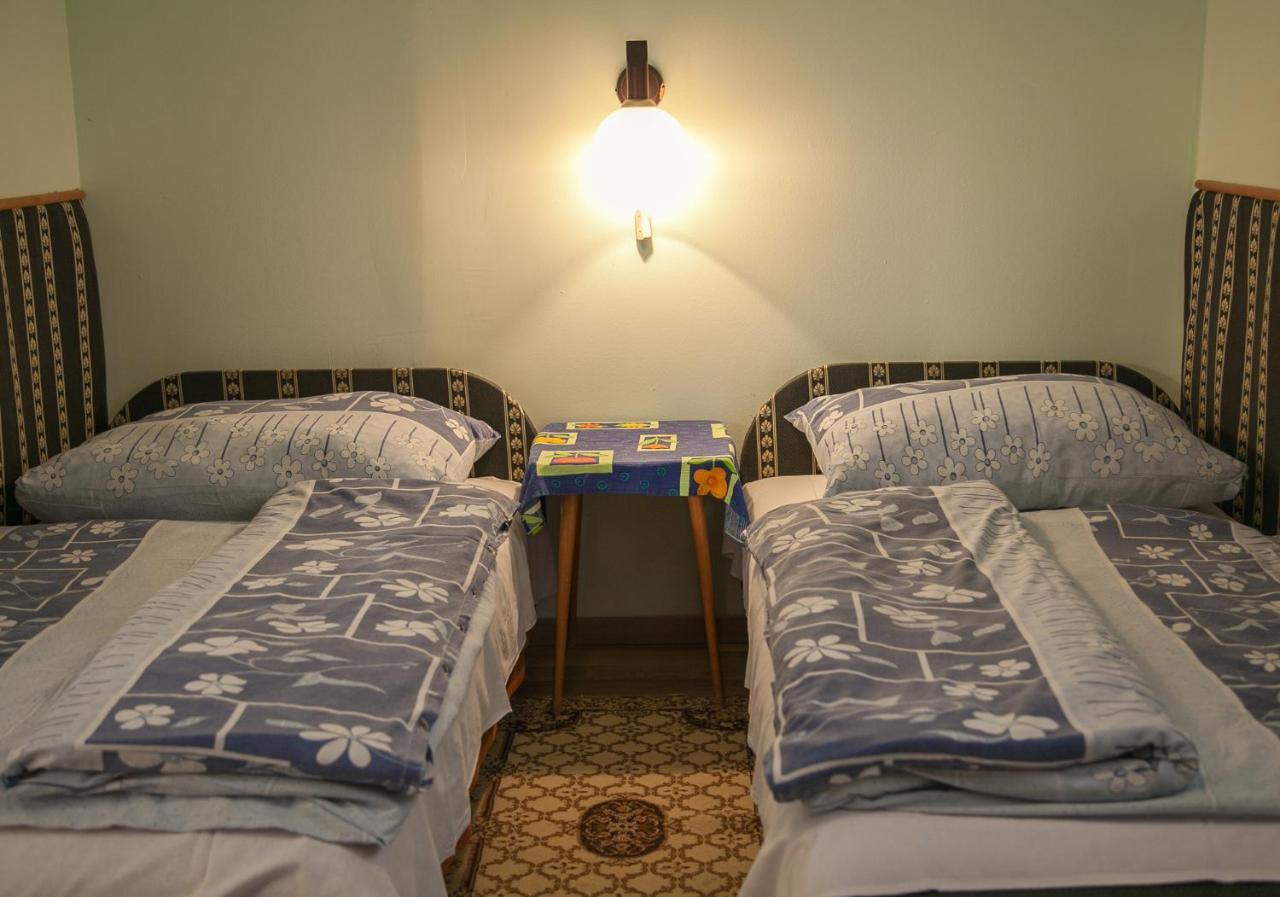 Izabella Panzio Bed & Breakfast Hajdúszoboszló Dış mekan fotoğraf