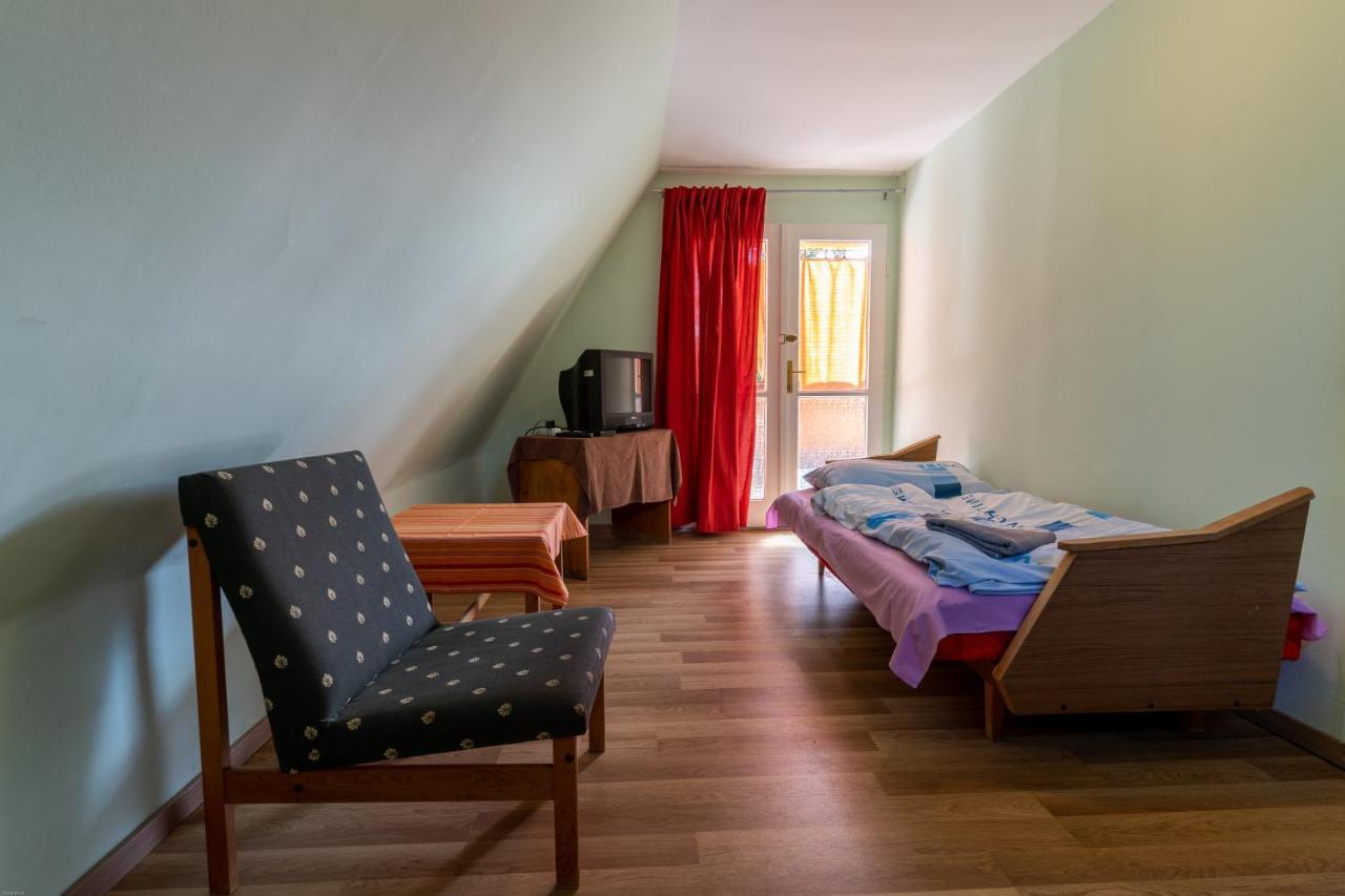Izabella Panzio Bed & Breakfast Hajdúszoboszló Dış mekan fotoğraf