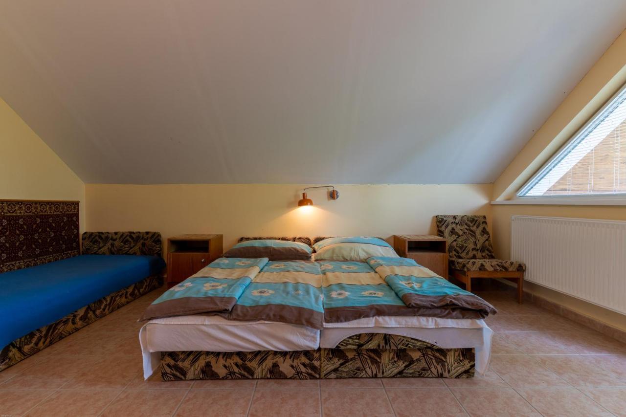 Izabella Panzio Bed & Breakfast Hajdúszoboszló Dış mekan fotoğraf