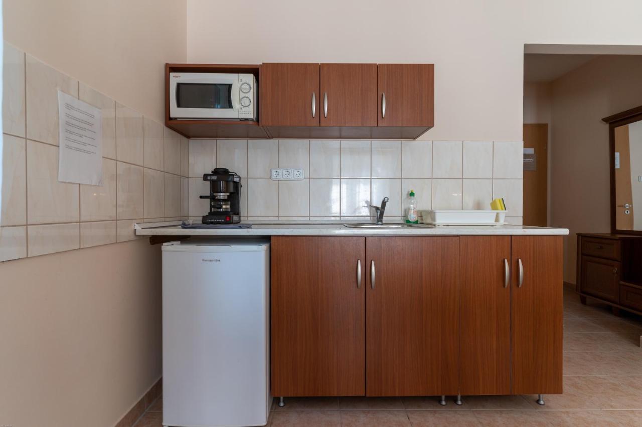 Izabella Panzio Bed & Breakfast Hajdúszoboszló Dış mekan fotoğraf
