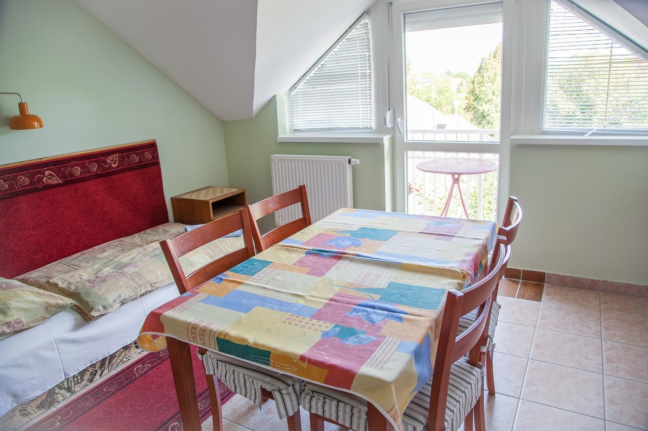 Izabella Panzio Bed & Breakfast Hajdúszoboszló Dış mekan fotoğraf