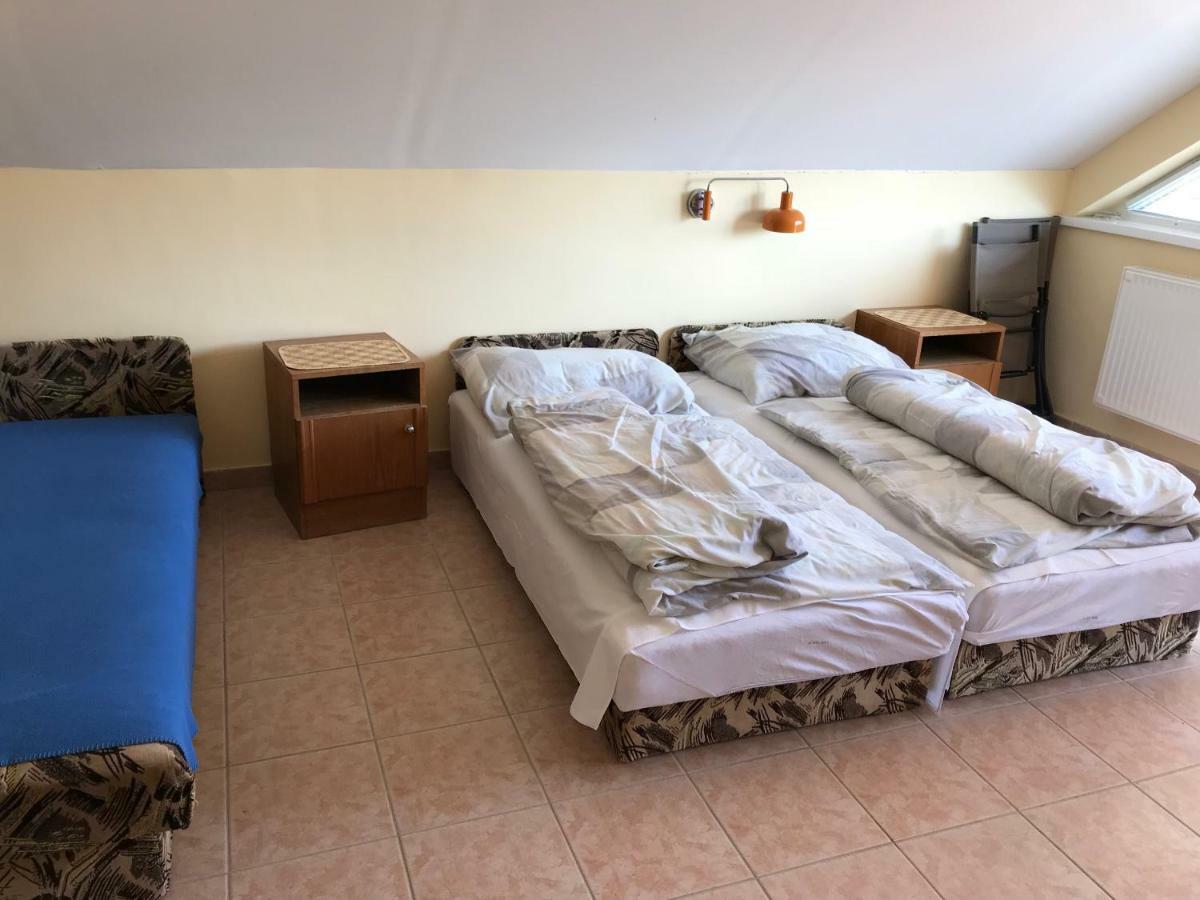 Izabella Panzio Bed & Breakfast Hajdúszoboszló Dış mekan fotoğraf